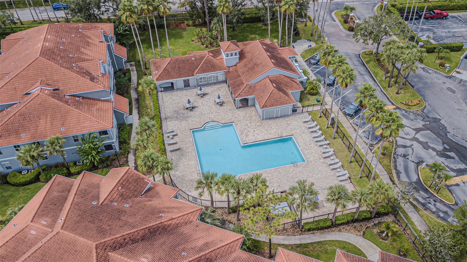 18001 RICHMOND PLACE DR #733, TAMPA, FL, 33647