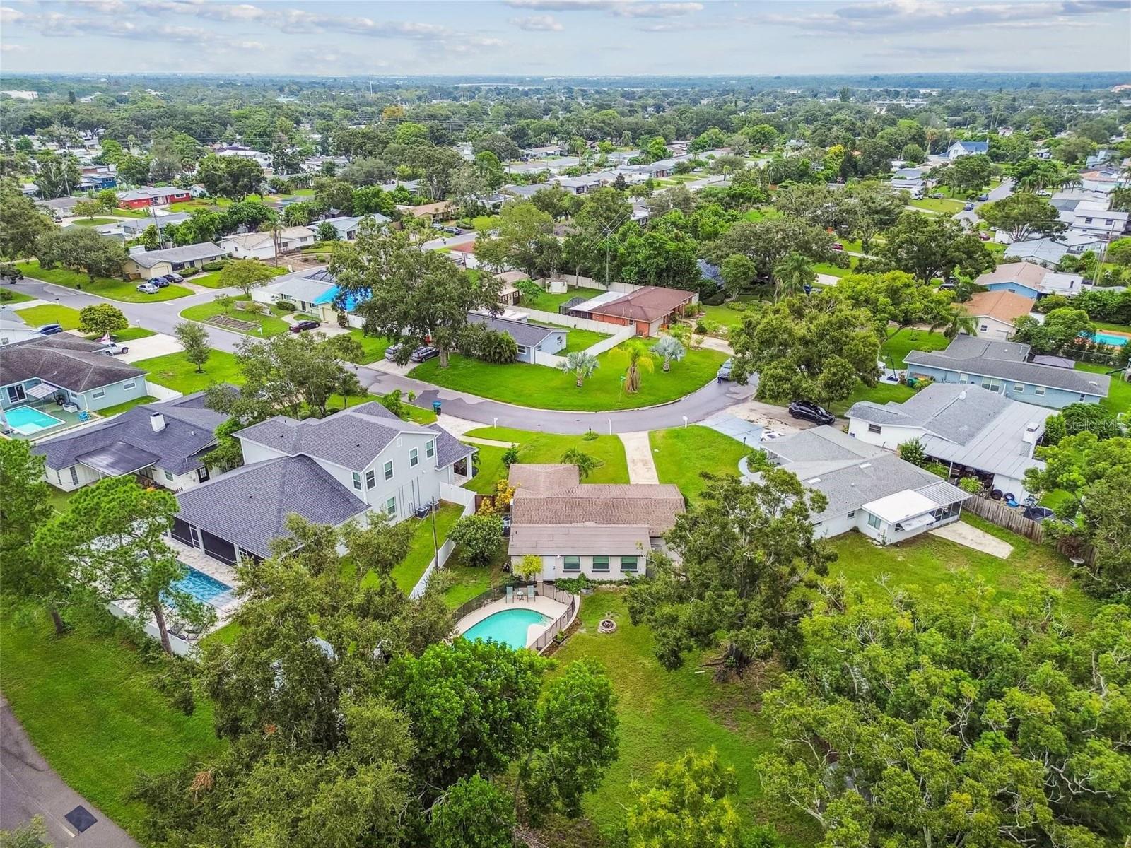 8318 118TH ST, SEMINOLE, FL, 33772