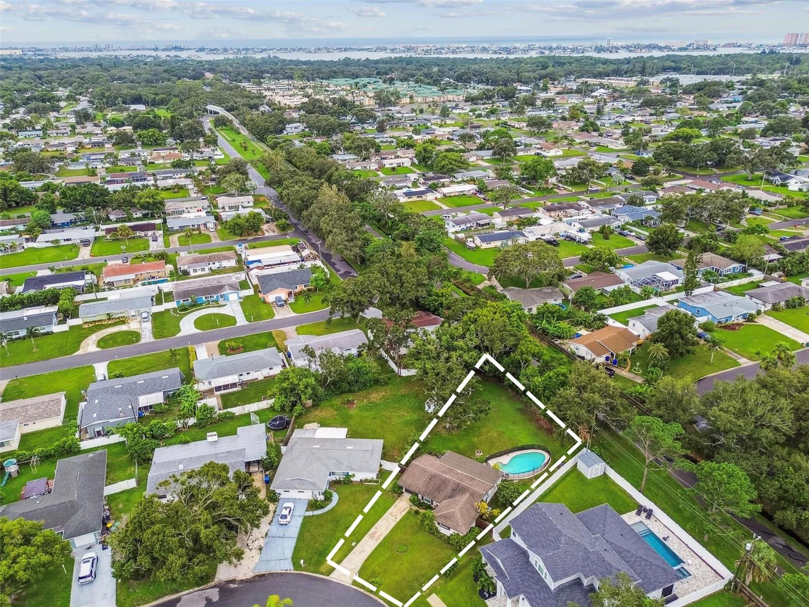 8318 118TH ST, SEMINOLE, FL, 33772