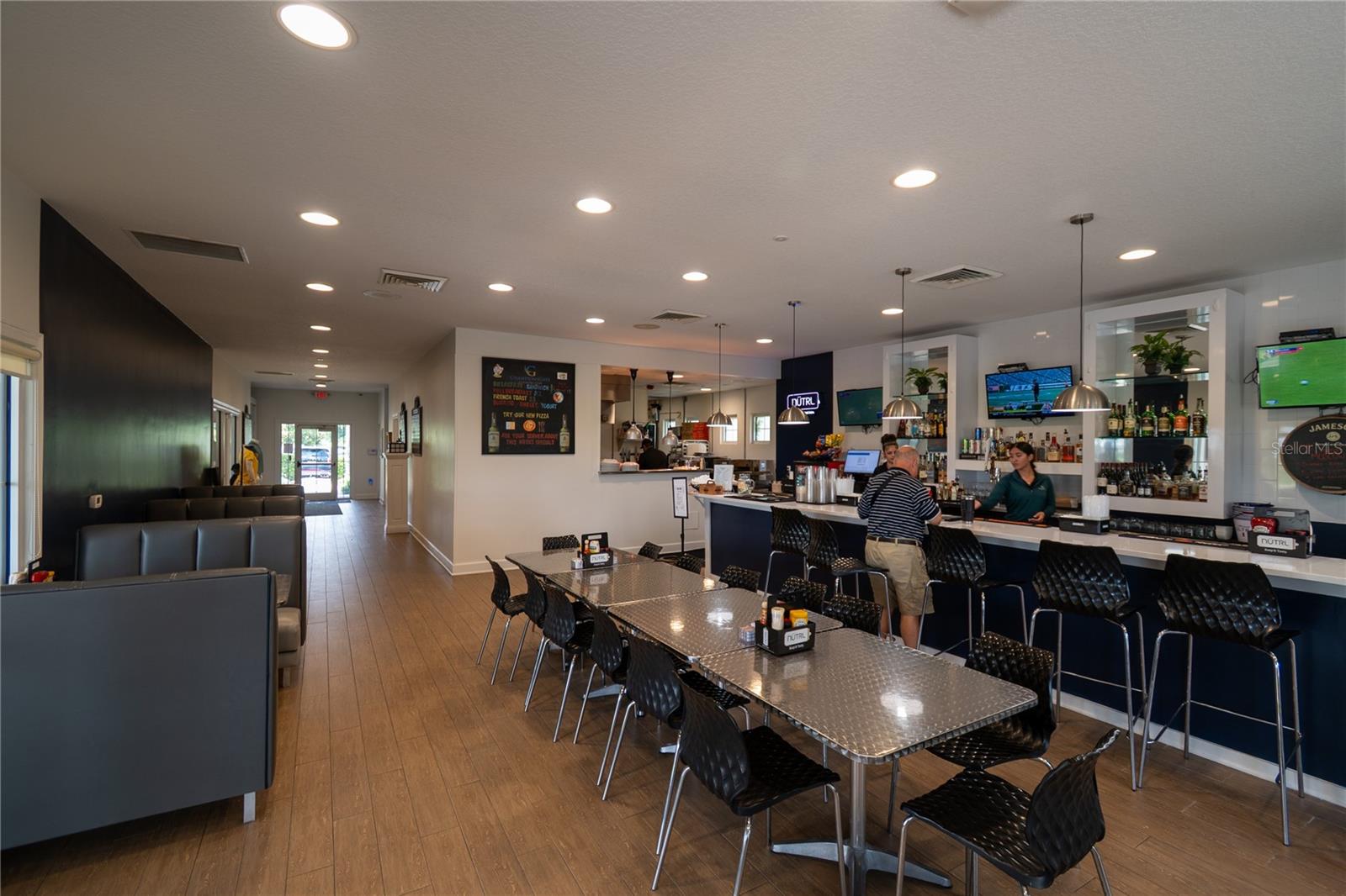 1301 GLENEAGLES LN, DAVENPORT, FL, 33896