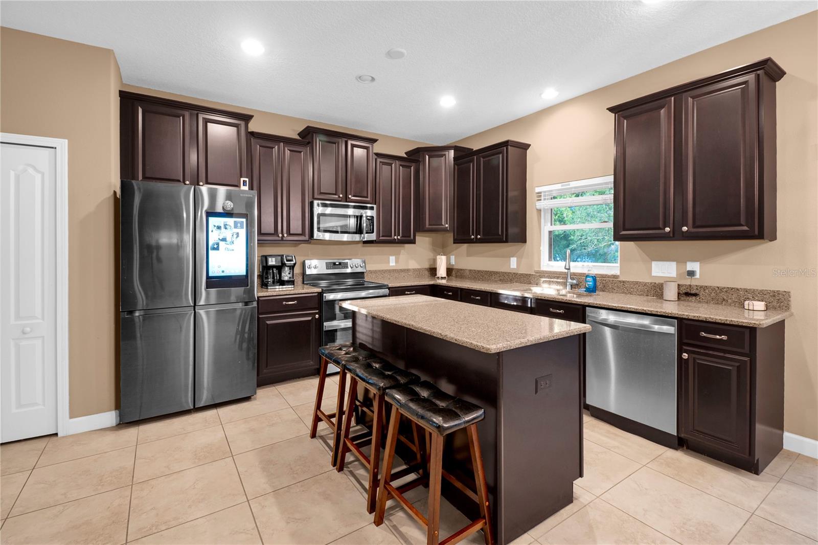 1301 GLENEAGLES LN, DAVENPORT, FL, 33896