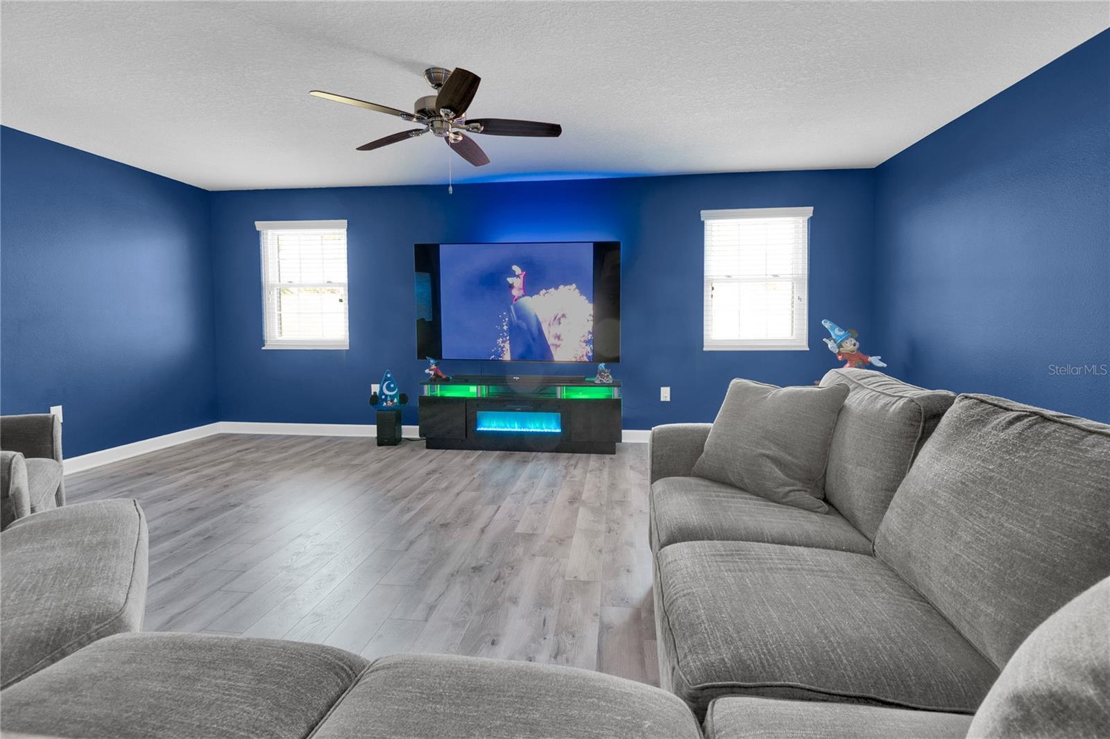 1301 GLENEAGLES LN, DAVENPORT, FL, 33896