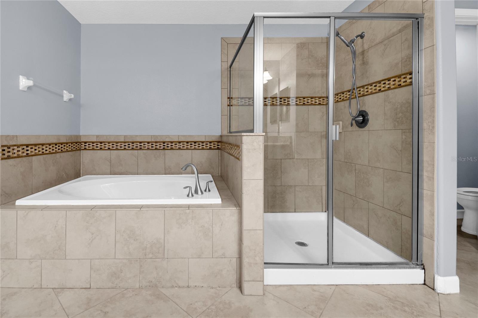 1301 GLENEAGLES LN, DAVENPORT, FL, 33896