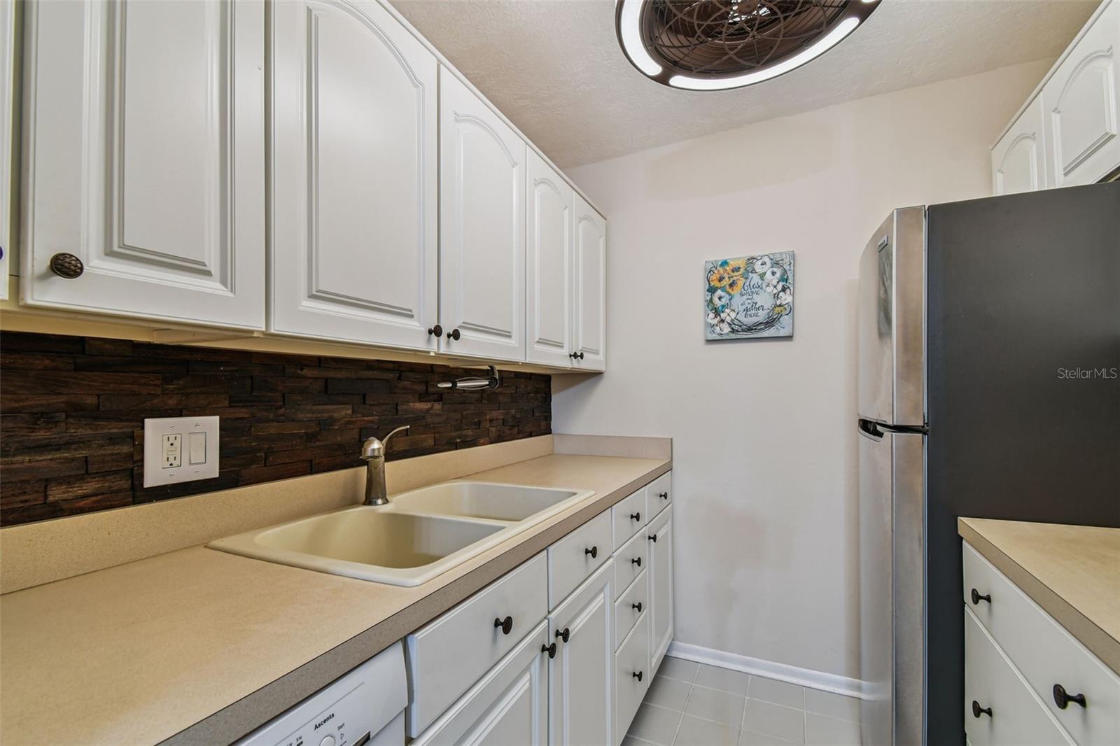 12300 VONN RD #2205, LARGO, FL, 33774