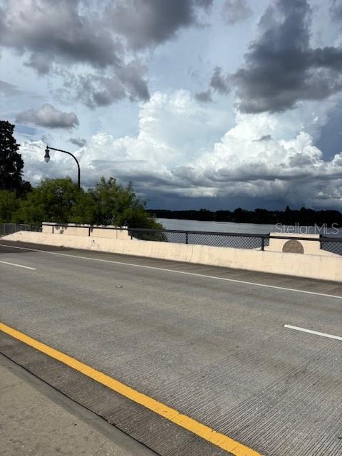 3812 E LAKESHORE DR, TAMPA, FL, 33604