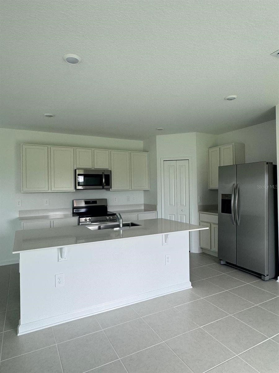 4401 RIVER BEACON BLVD, DAVENPORT, FL, 33837