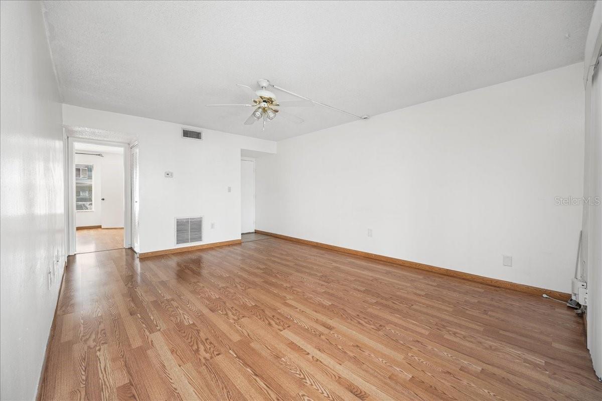 TB8426139 Property Photo