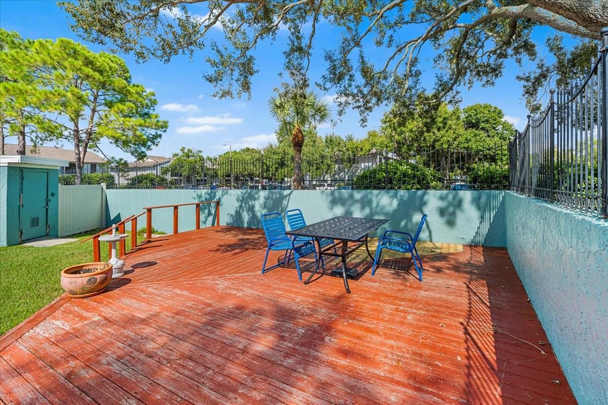 TB8426139 Property Photo