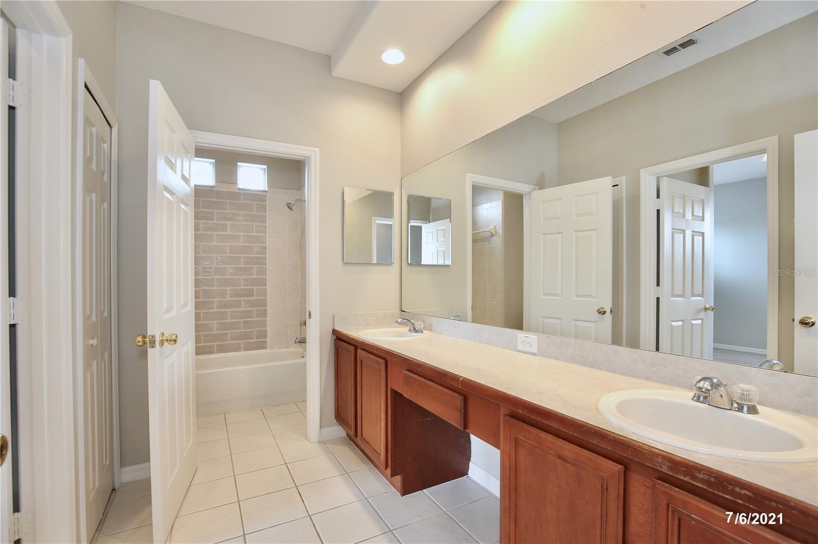 1738 BEAR BAY CV, ORLANDO, FL, 32824