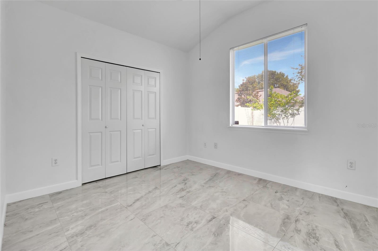 472 QUAIL HILL DR, DEBARY, FL, 32713