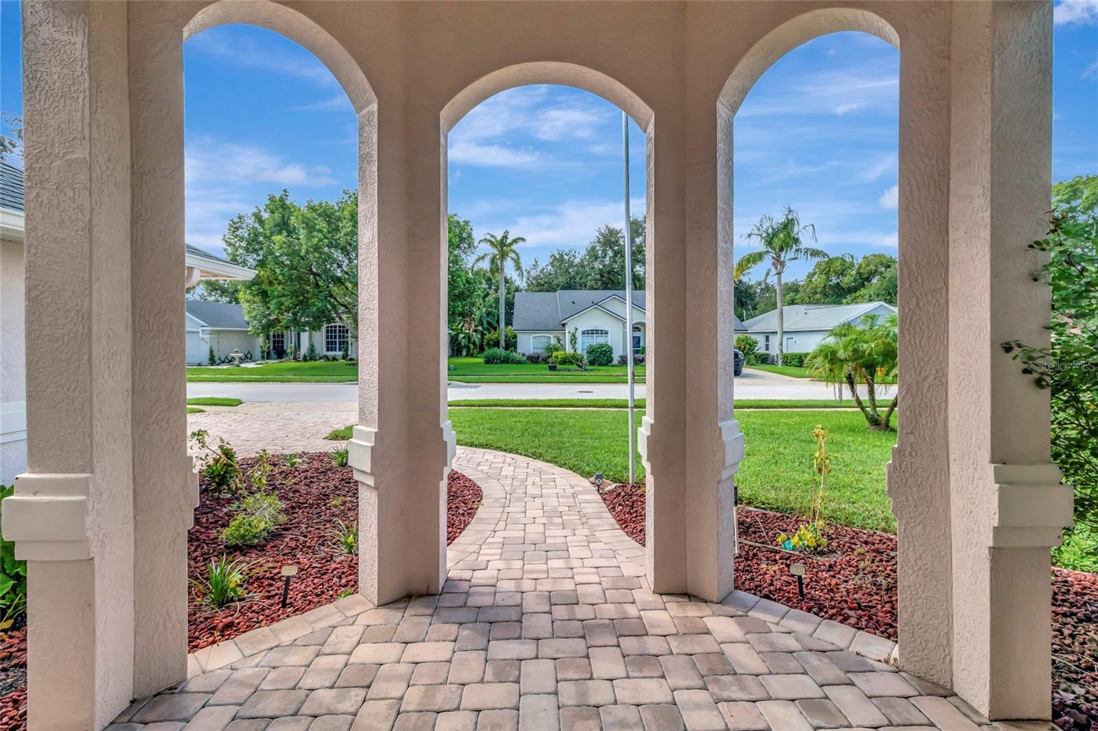 472 QUAIL HILL DR, DEBARY, FL, 32713