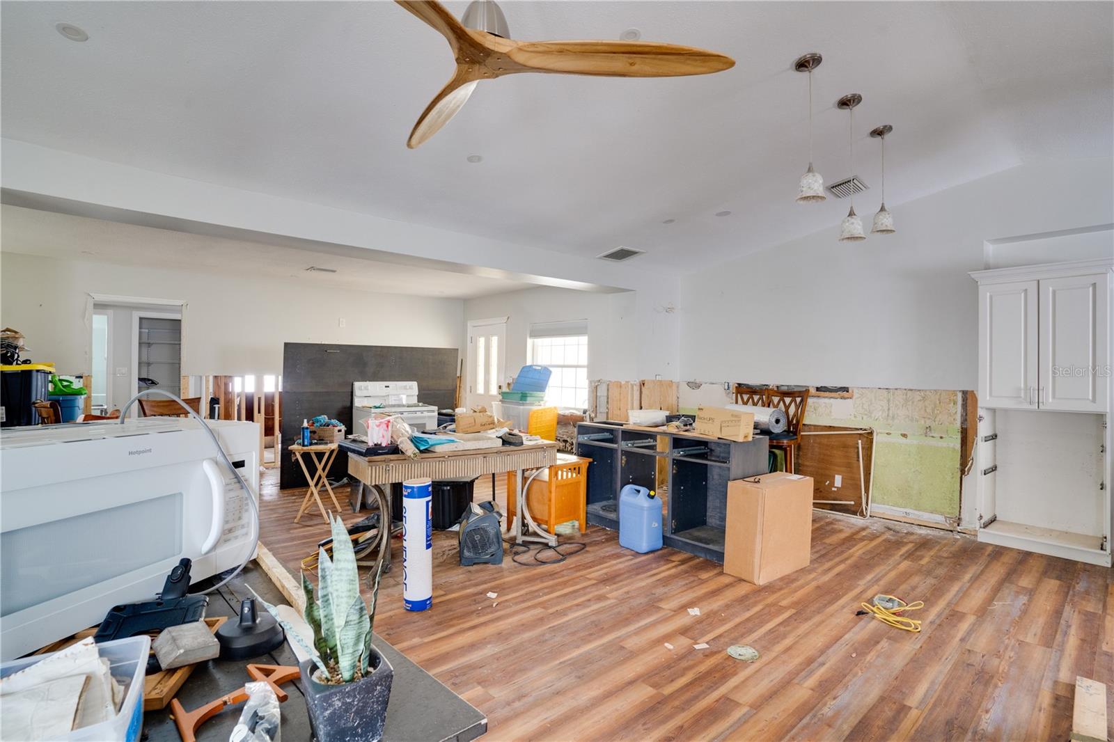 4627 W LAMB AVE, TAMPA, FL, 33629