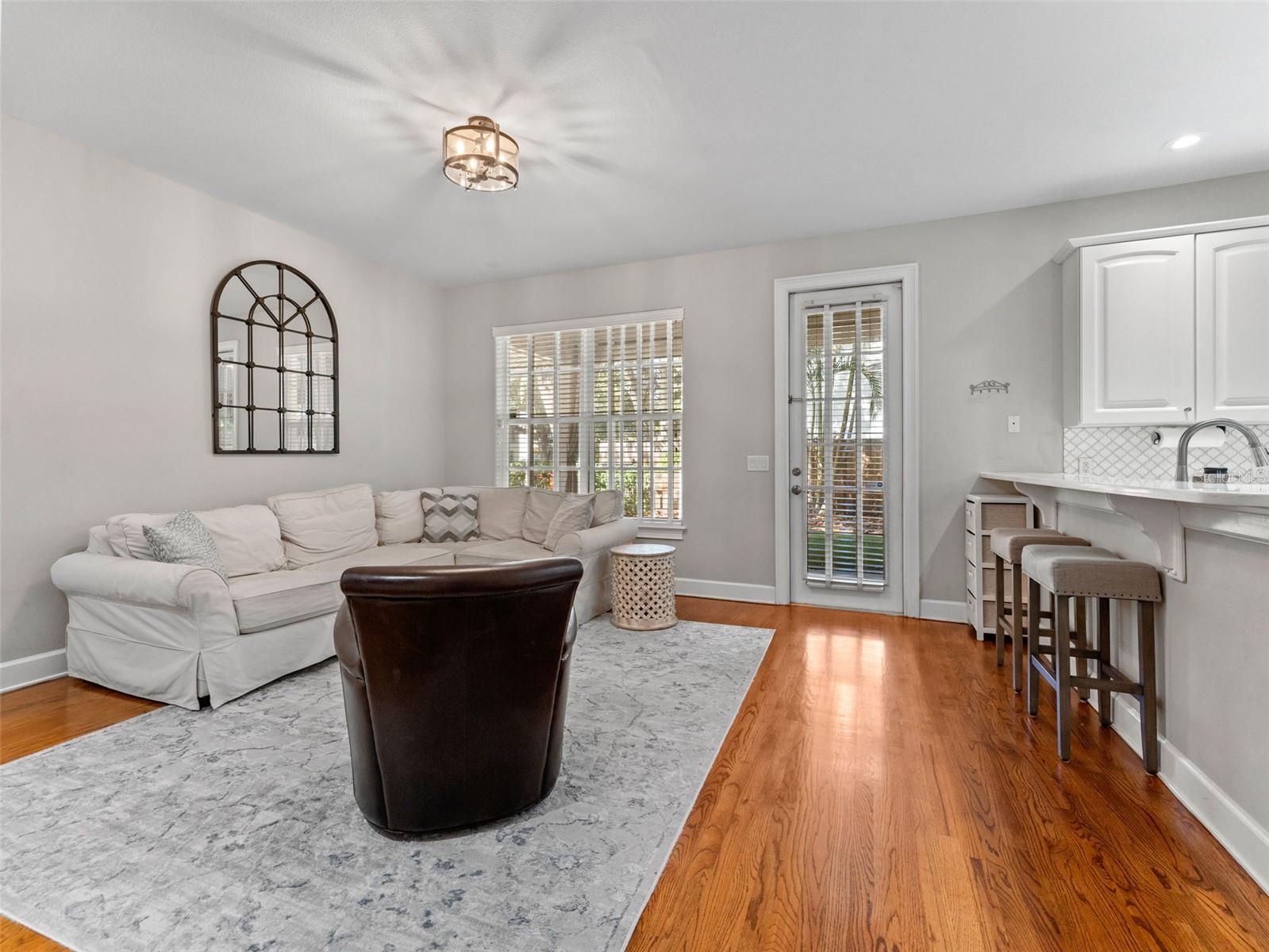 4705 S DAUPHIN AVE, TAMPA, FL, 33611