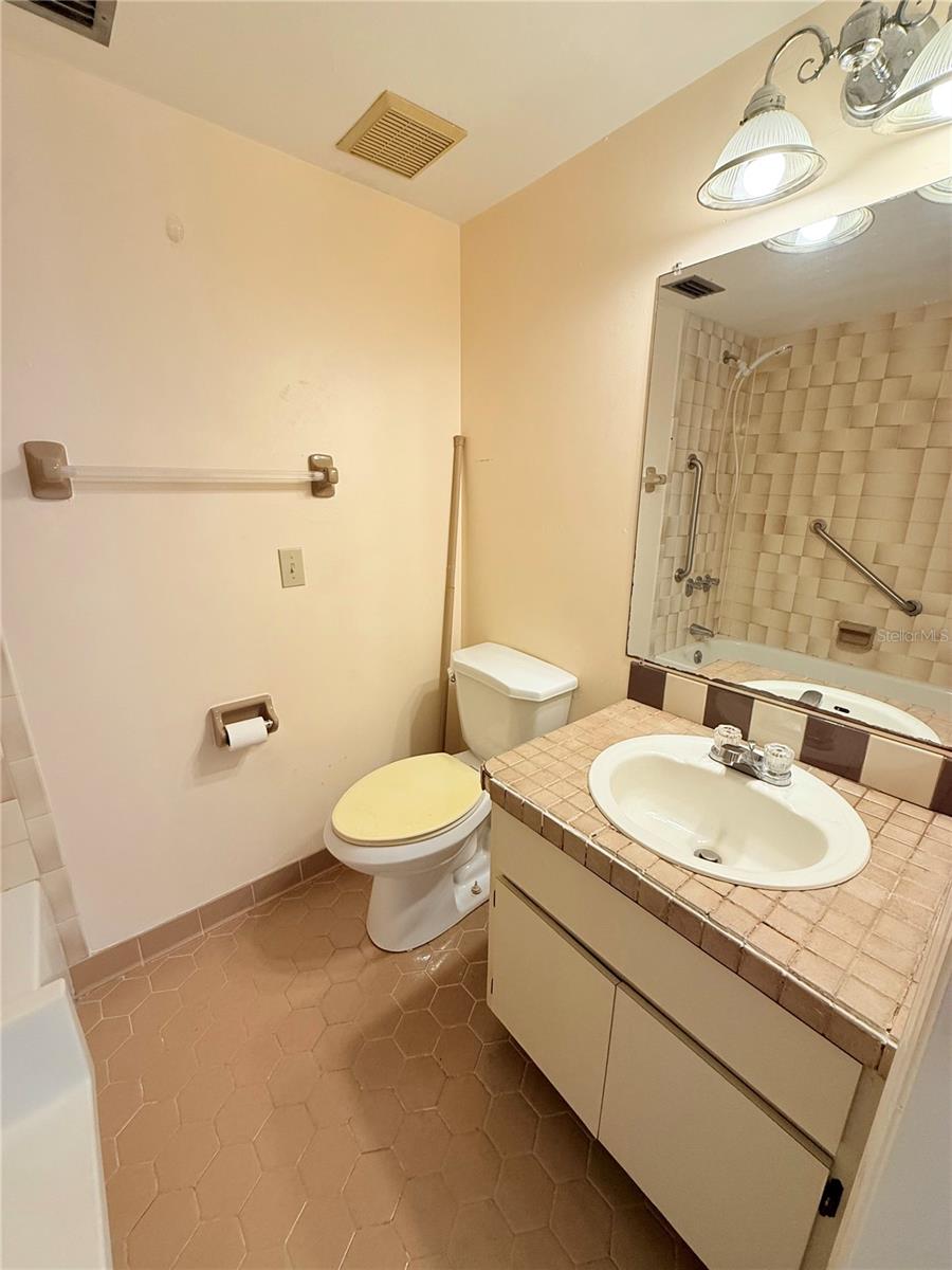 C7514681 Property Photo