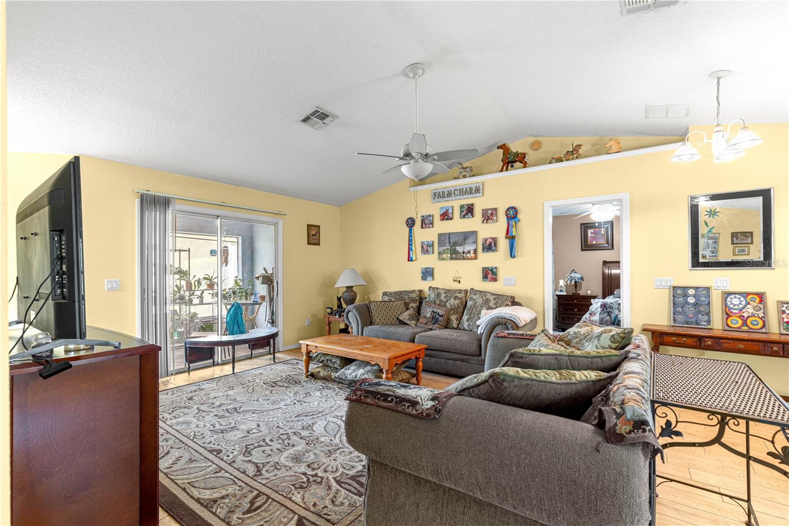 8221 SE 126TH PL, BELLEVIEW, FL, 34420