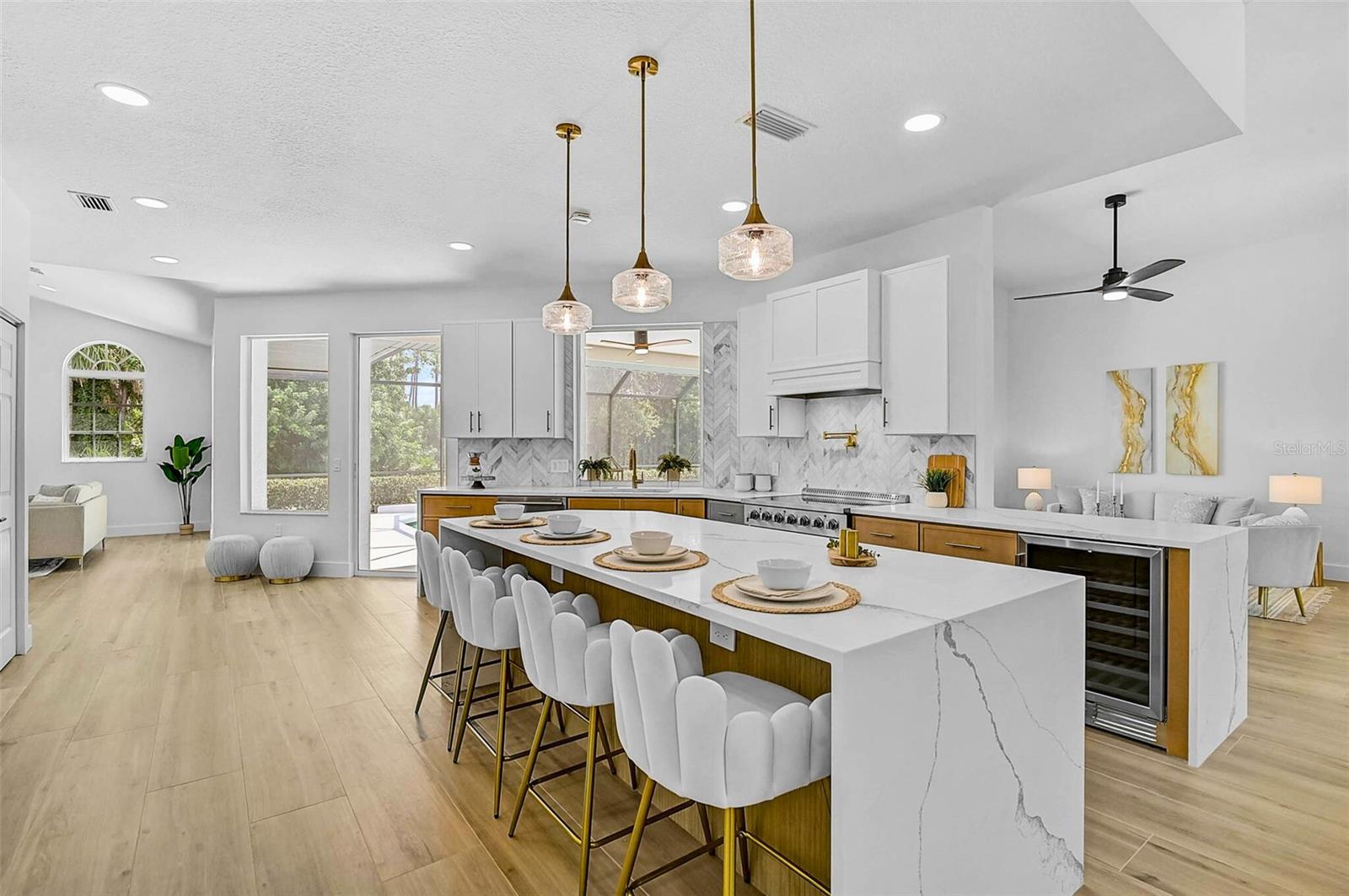 A4664625 Property Photo