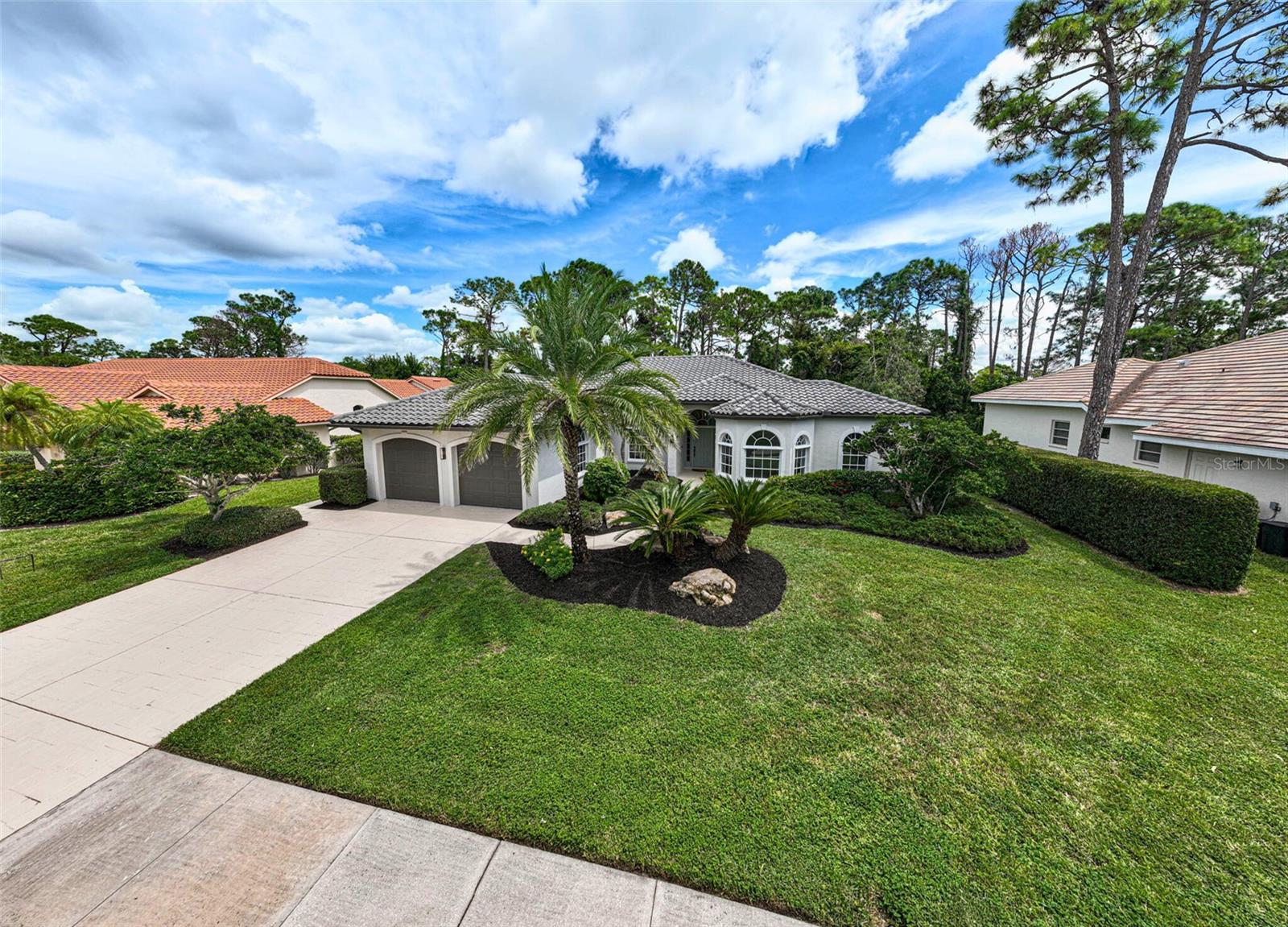 A4664625 Property Photo