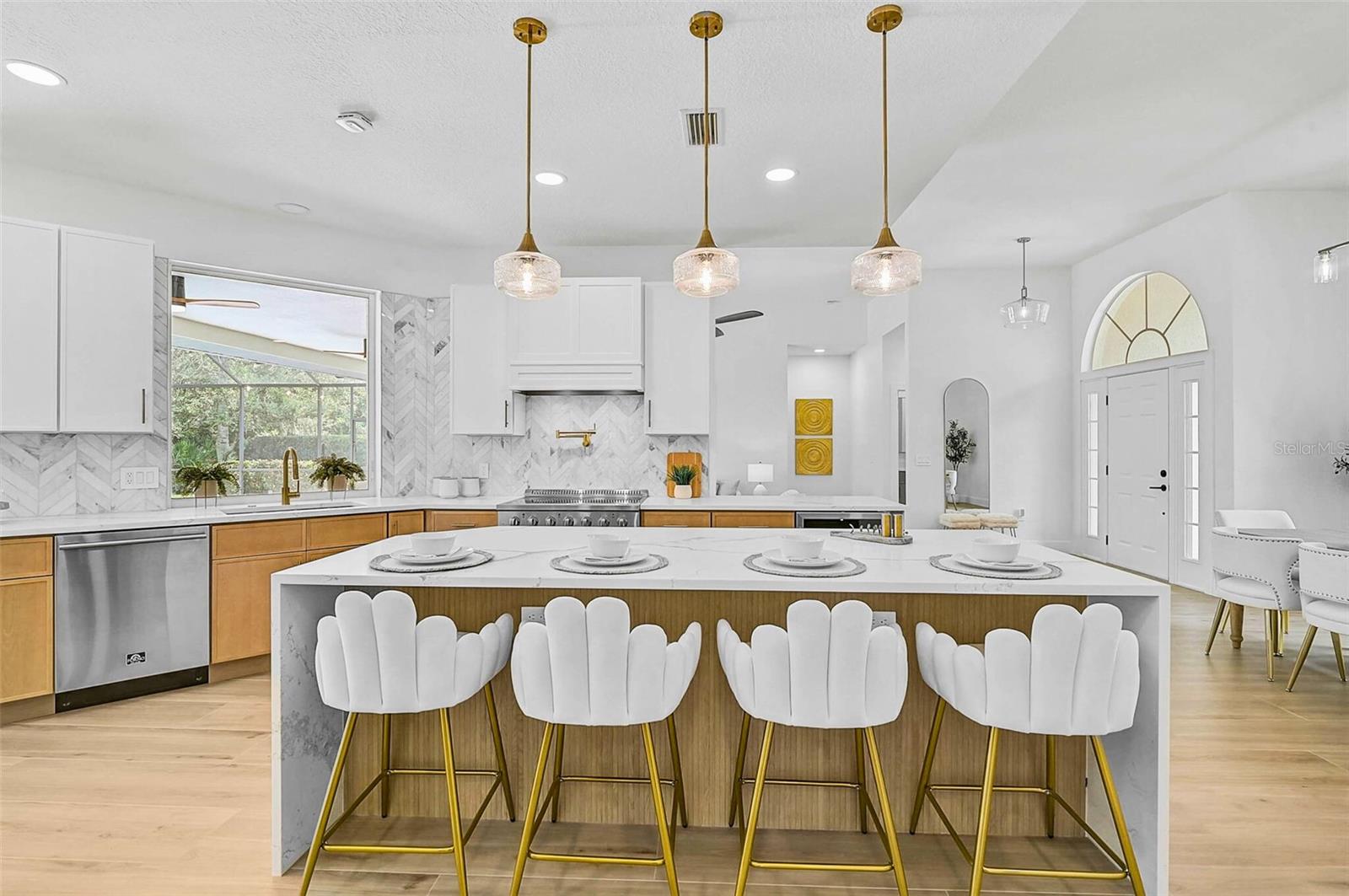 A4664625 Property Photo