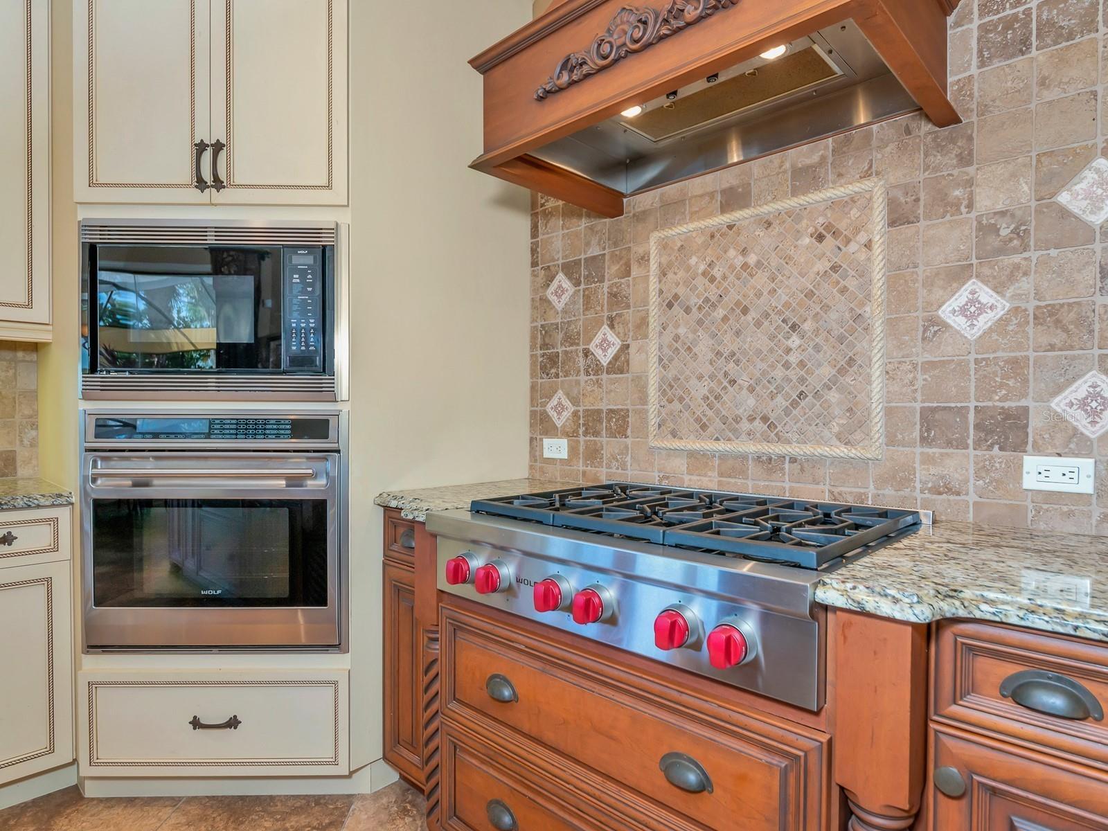 A4664635 Property Photo