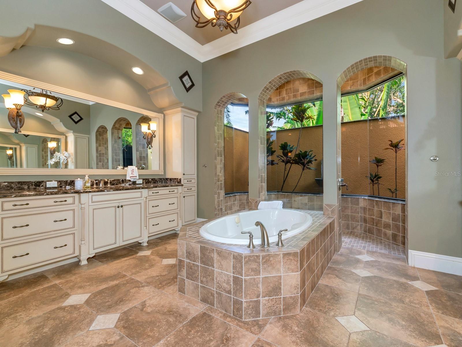 A4664635 Property Photo