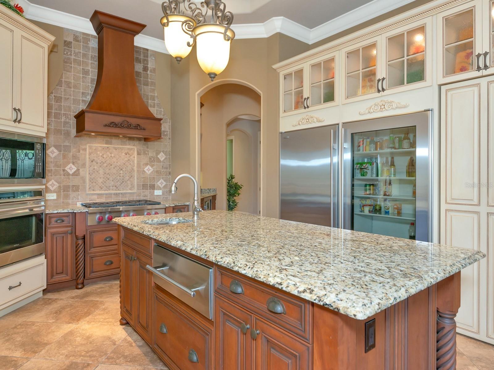 A4664635 Property Photo