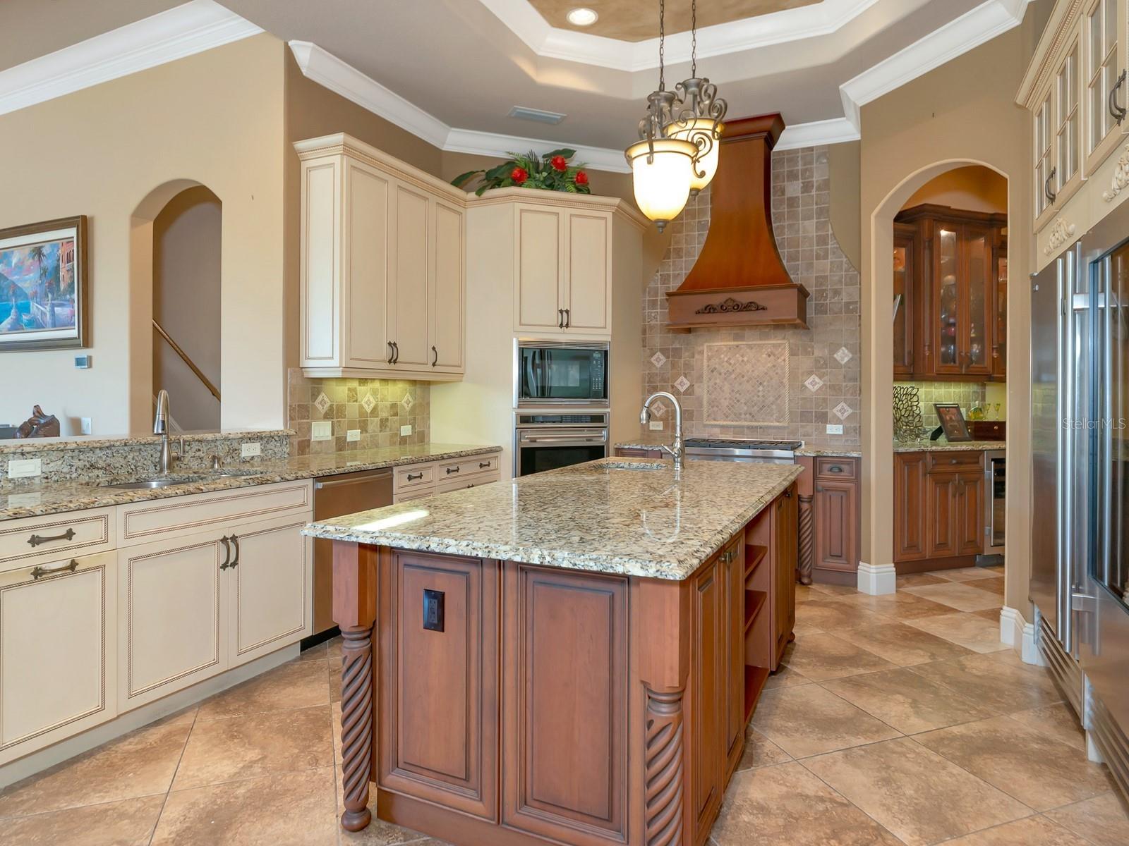 A4664635 Property Photo