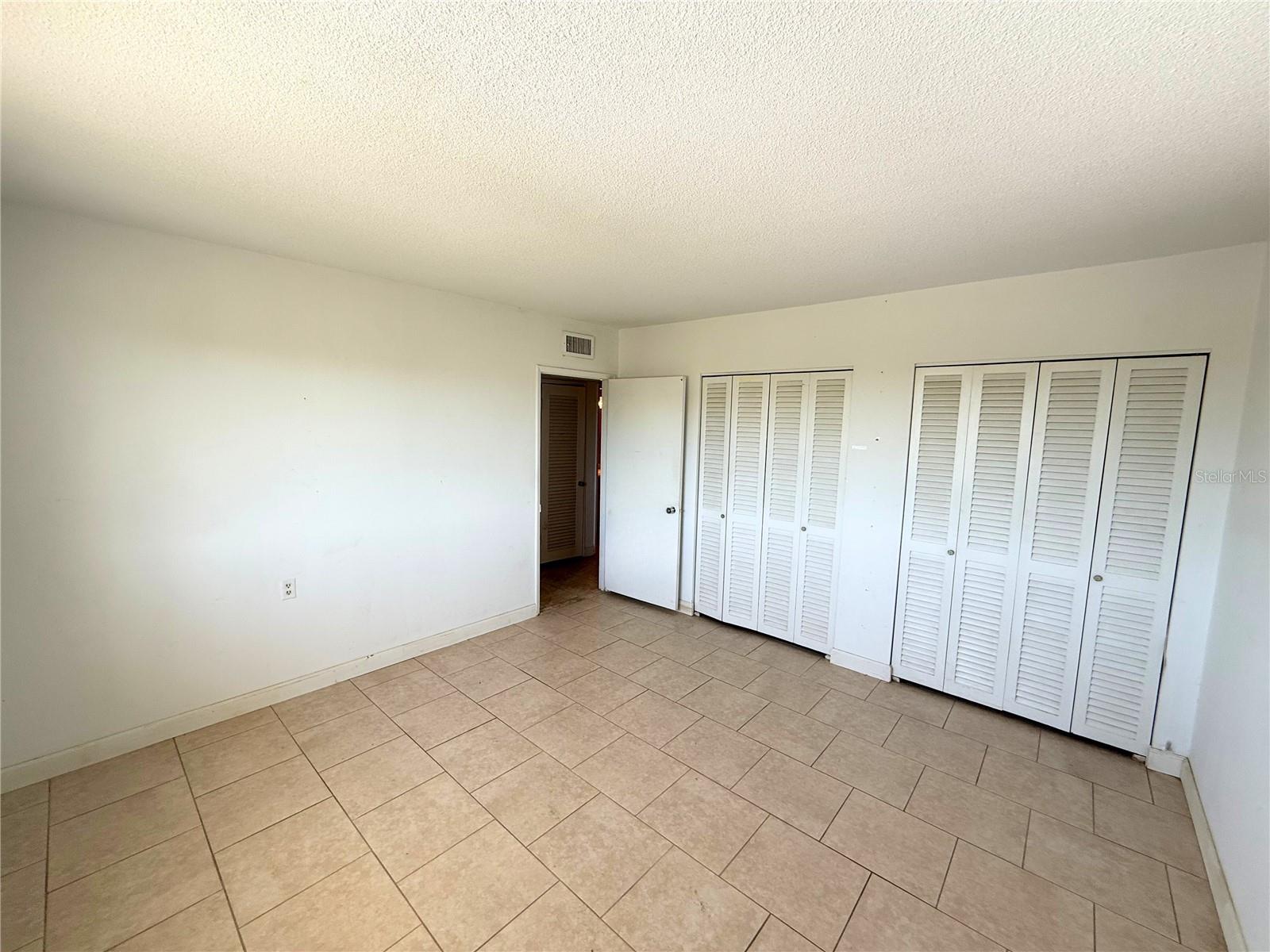 765 JOHN RINGLING BLVD #32, SARASOTA, FL, 34236