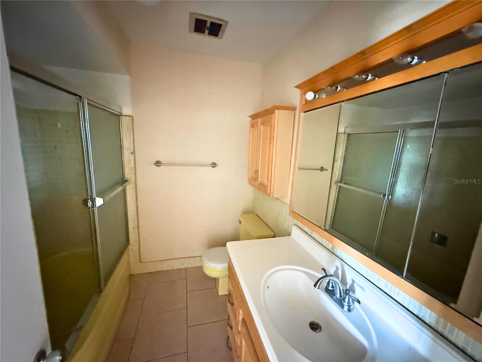 765 JOHN RINGLING BLVD #32, SARASOTA, FL, 34236