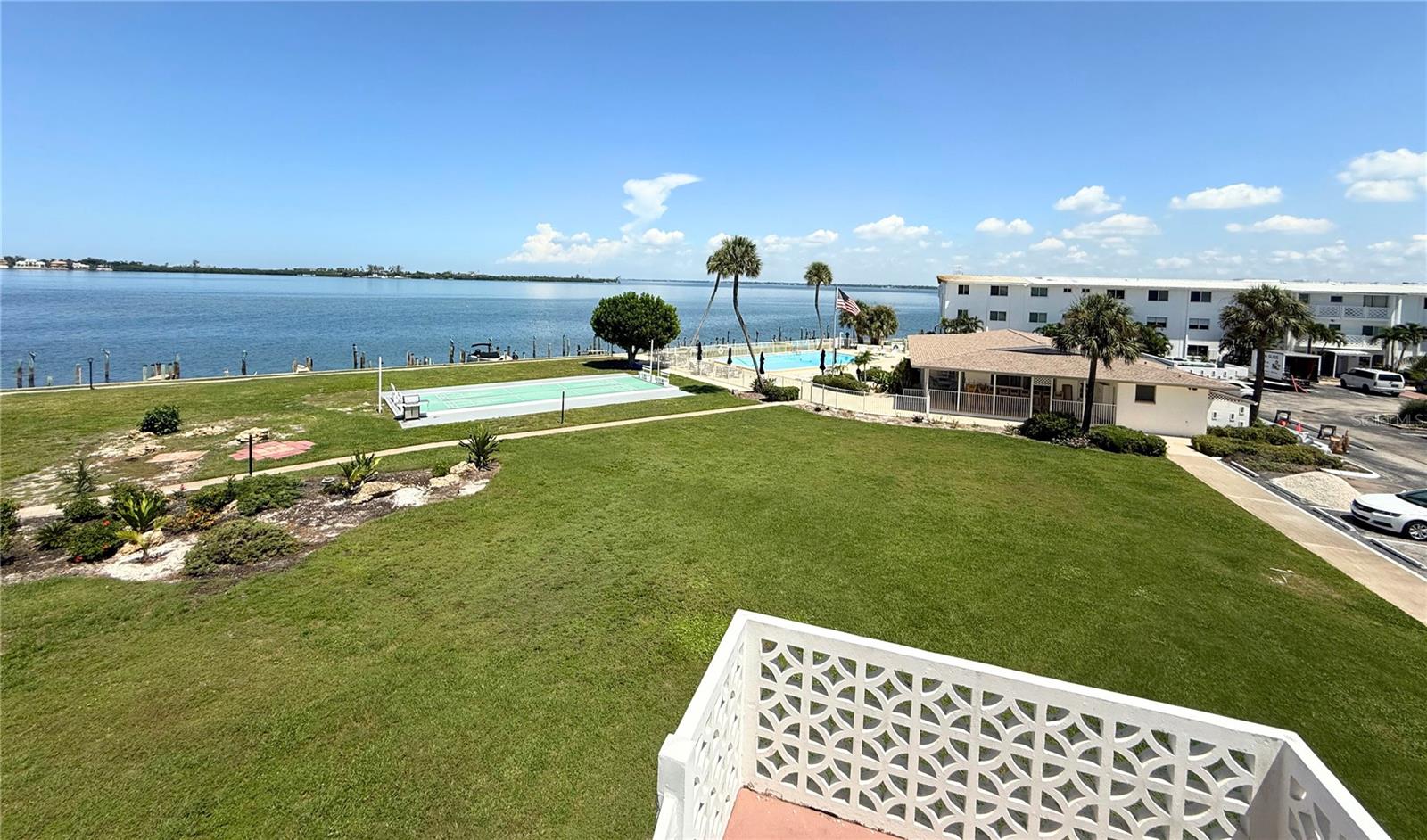 765 JOHN RINGLING BLVD #32, SARASOTA, FL, 34236