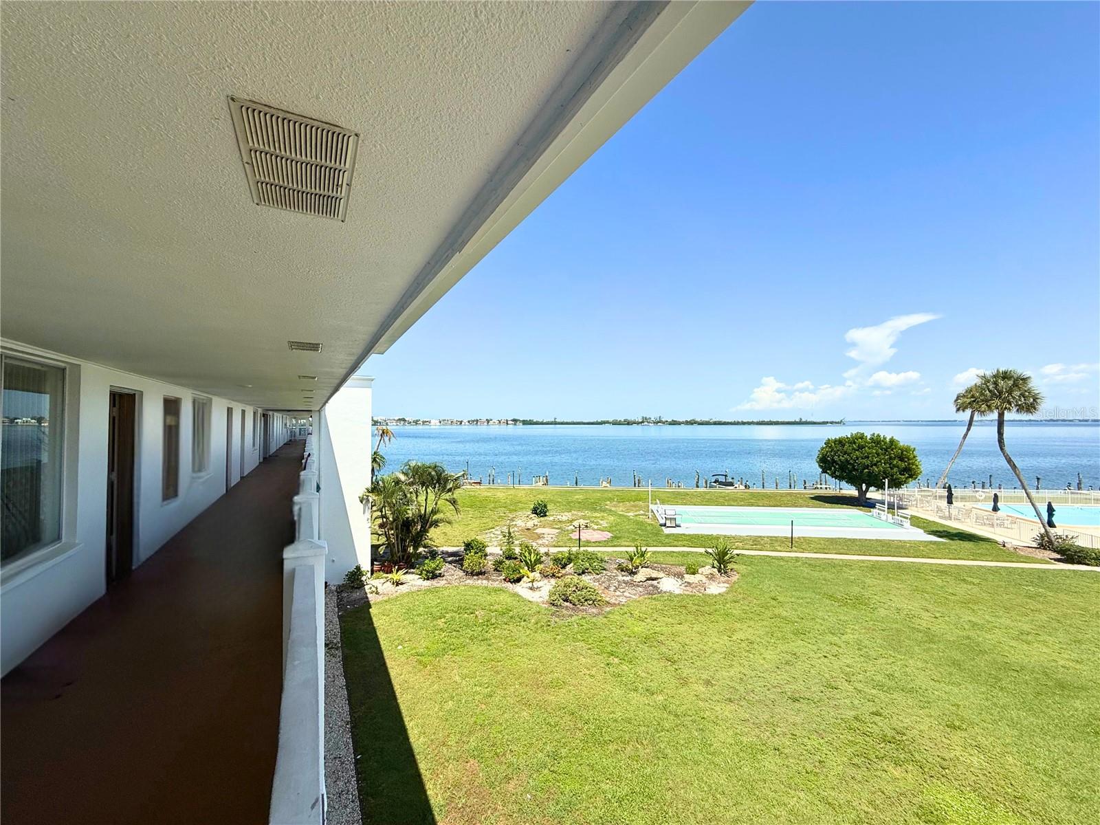 765 JOHN RINGLING BLVD #32, SARASOTA, FL, 34236