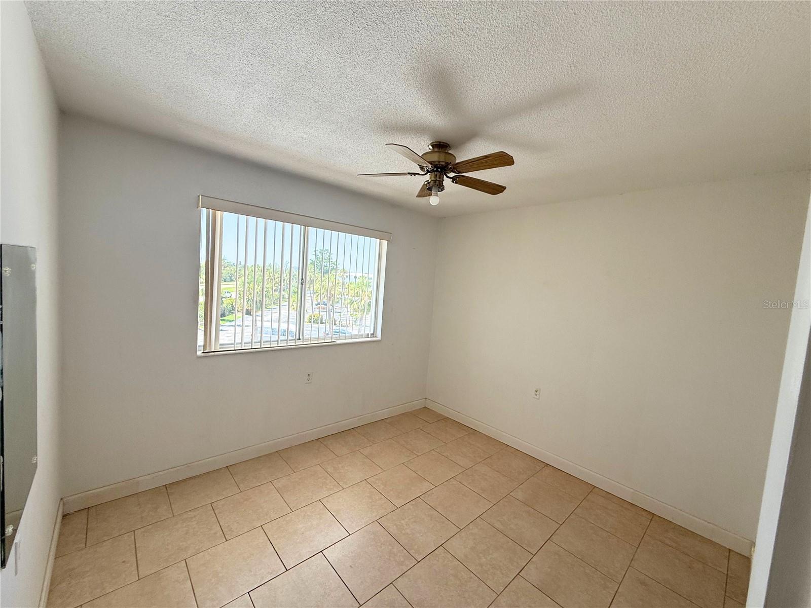 765 JOHN RINGLING BLVD #32, SARASOTA, FL, 34236