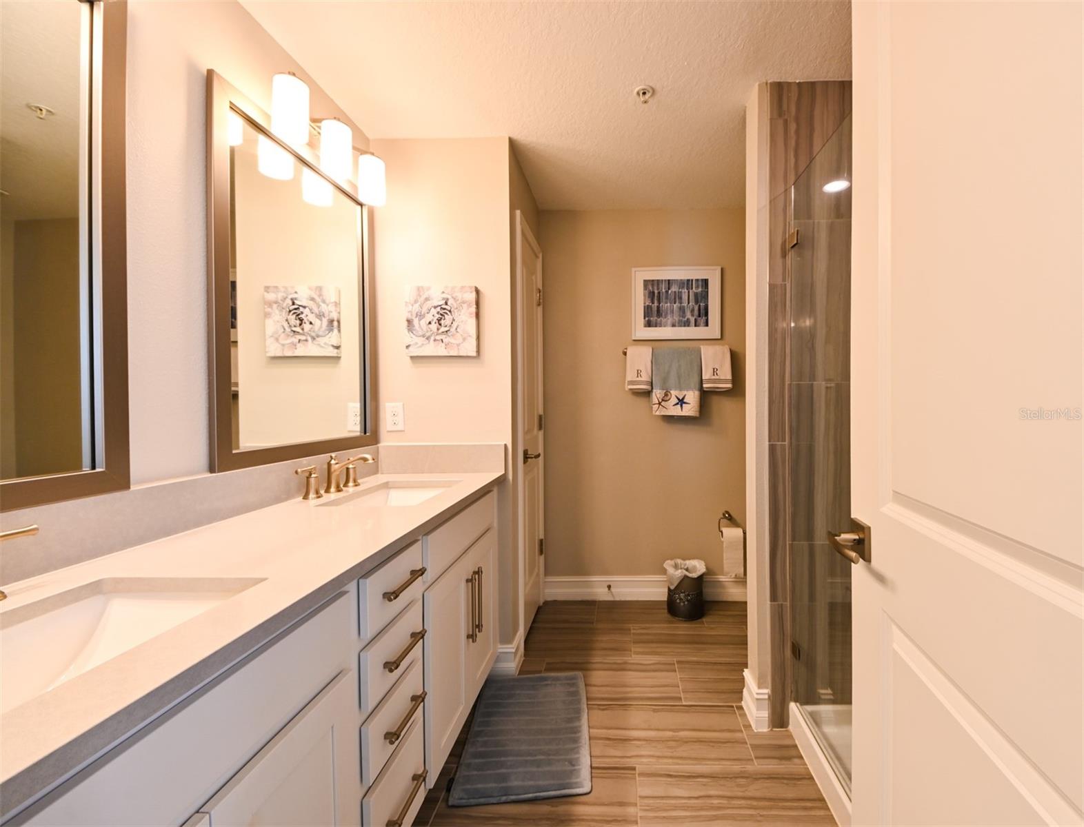 4941 W PRICE AVE #6, TAMPA, FL, 33611