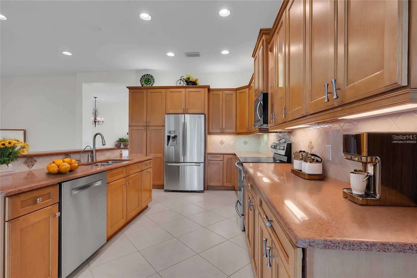 5004 SANDY BROOK CIR, WIMAUMA, FL, 33598