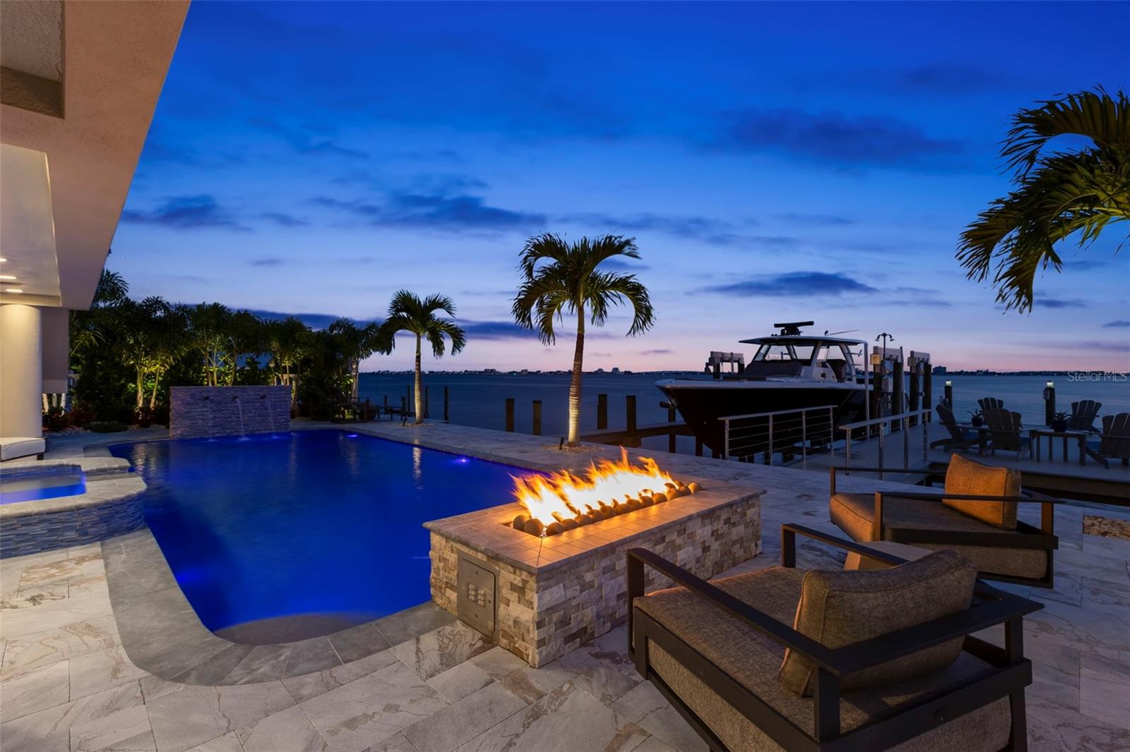 TB8426230 Property Photo