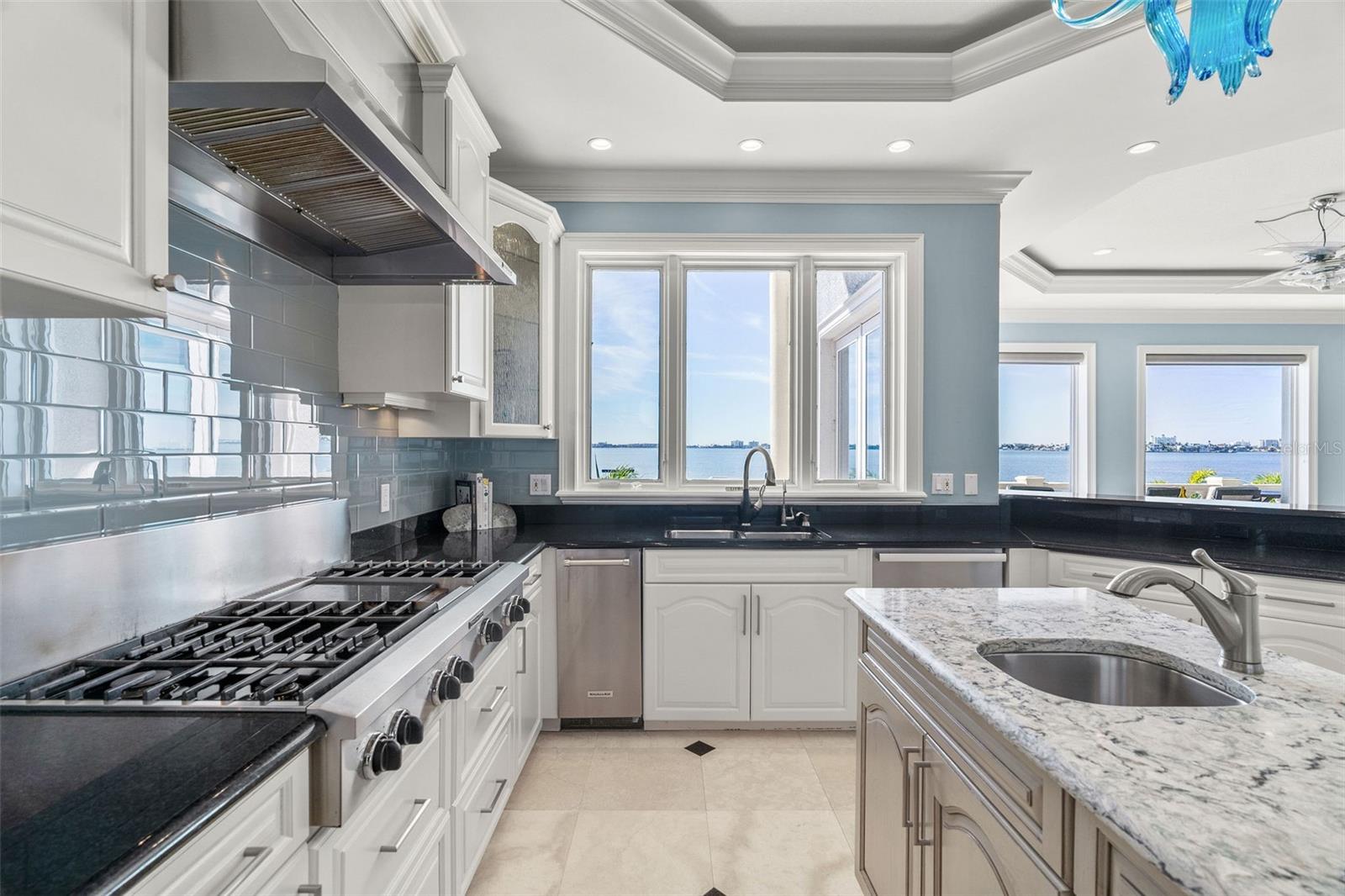 TB8426230 Property Photo