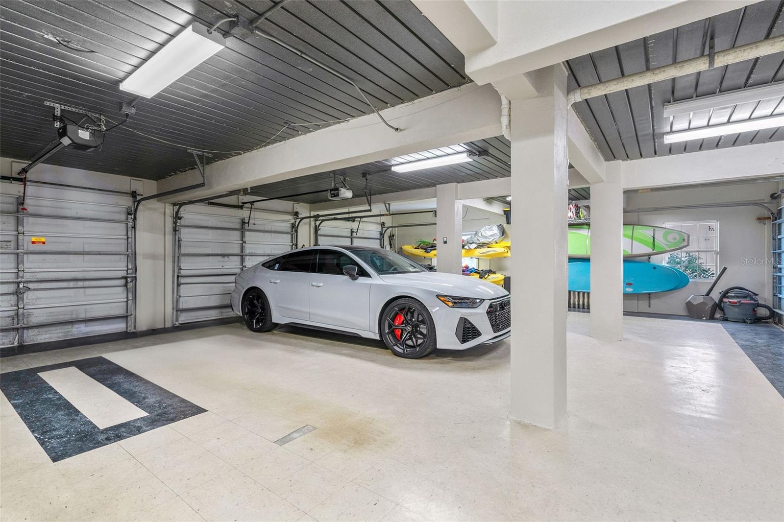 TB8426230 Property Photo