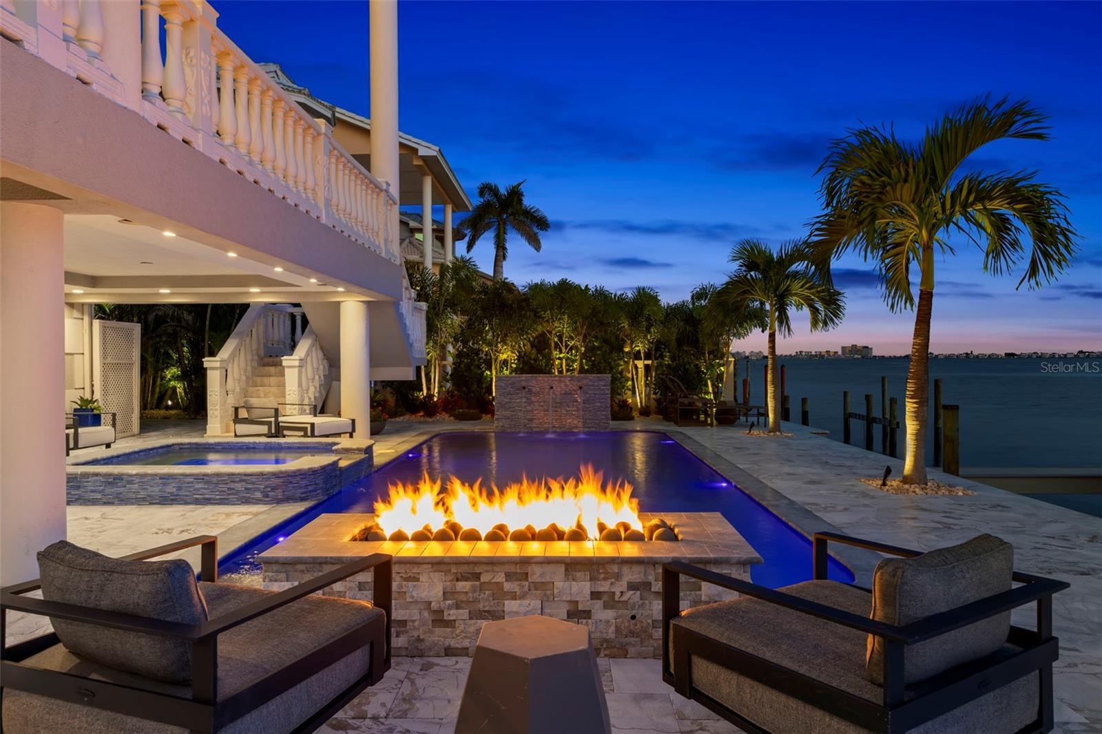 TB8426230 Property Photo