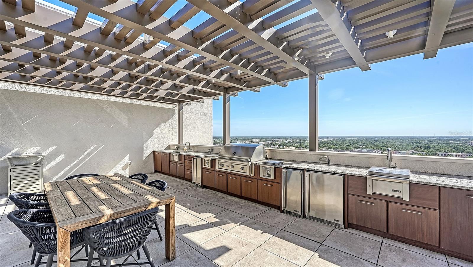 540 N TAMIAMI TRL #1702, SARASOTA, FL, 34236