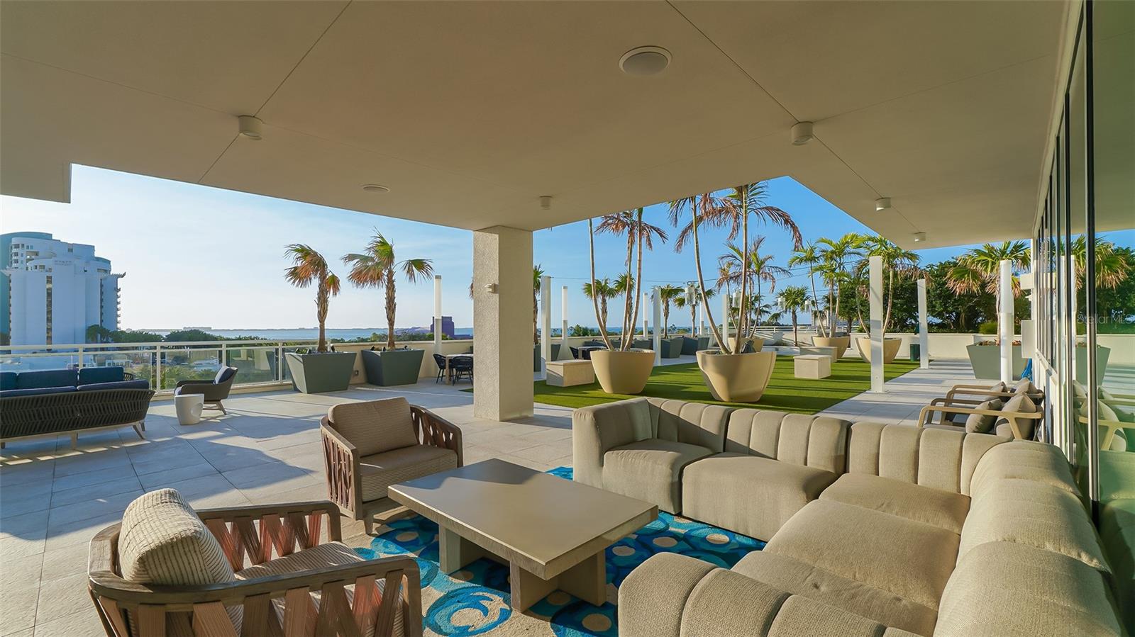 540 N TAMIAMI TRL #1702, SARASOTA, FL, 34236