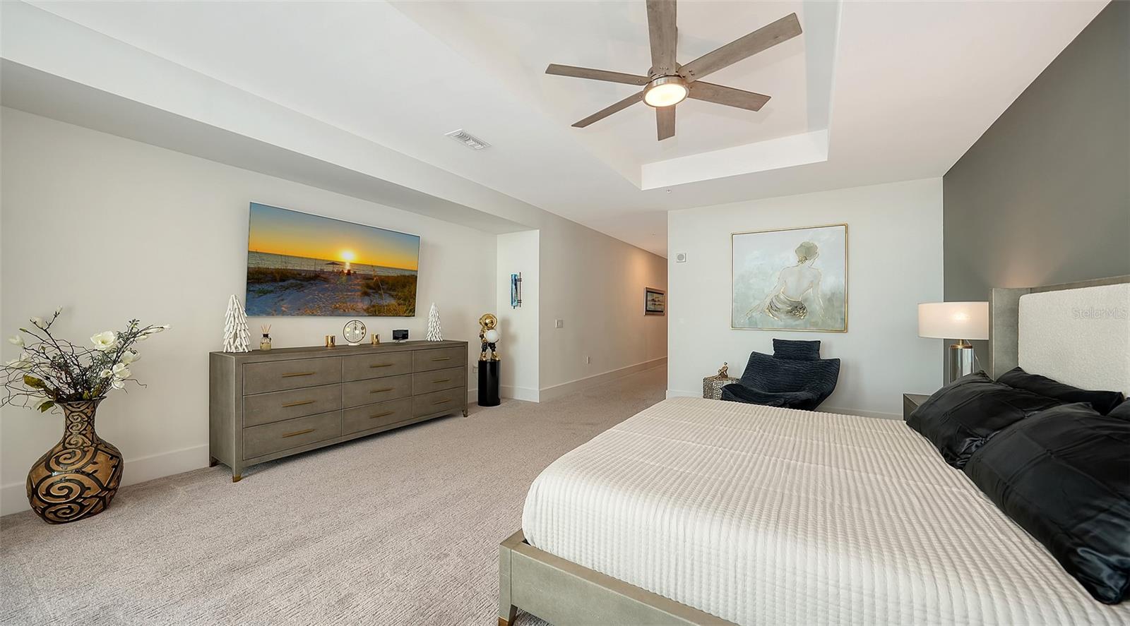 540 N TAMIAMI TRL #1702, SARASOTA, FL, 34236