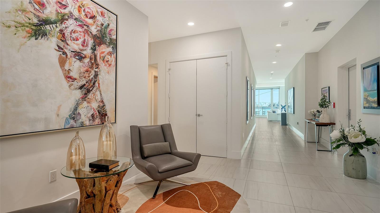 540 N TAMIAMI TRL #1702, SARASOTA, FL, 34236