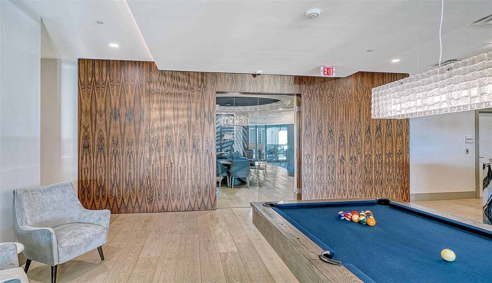 540 N TAMIAMI TRL #1702, SARASOTA, FL, 34236