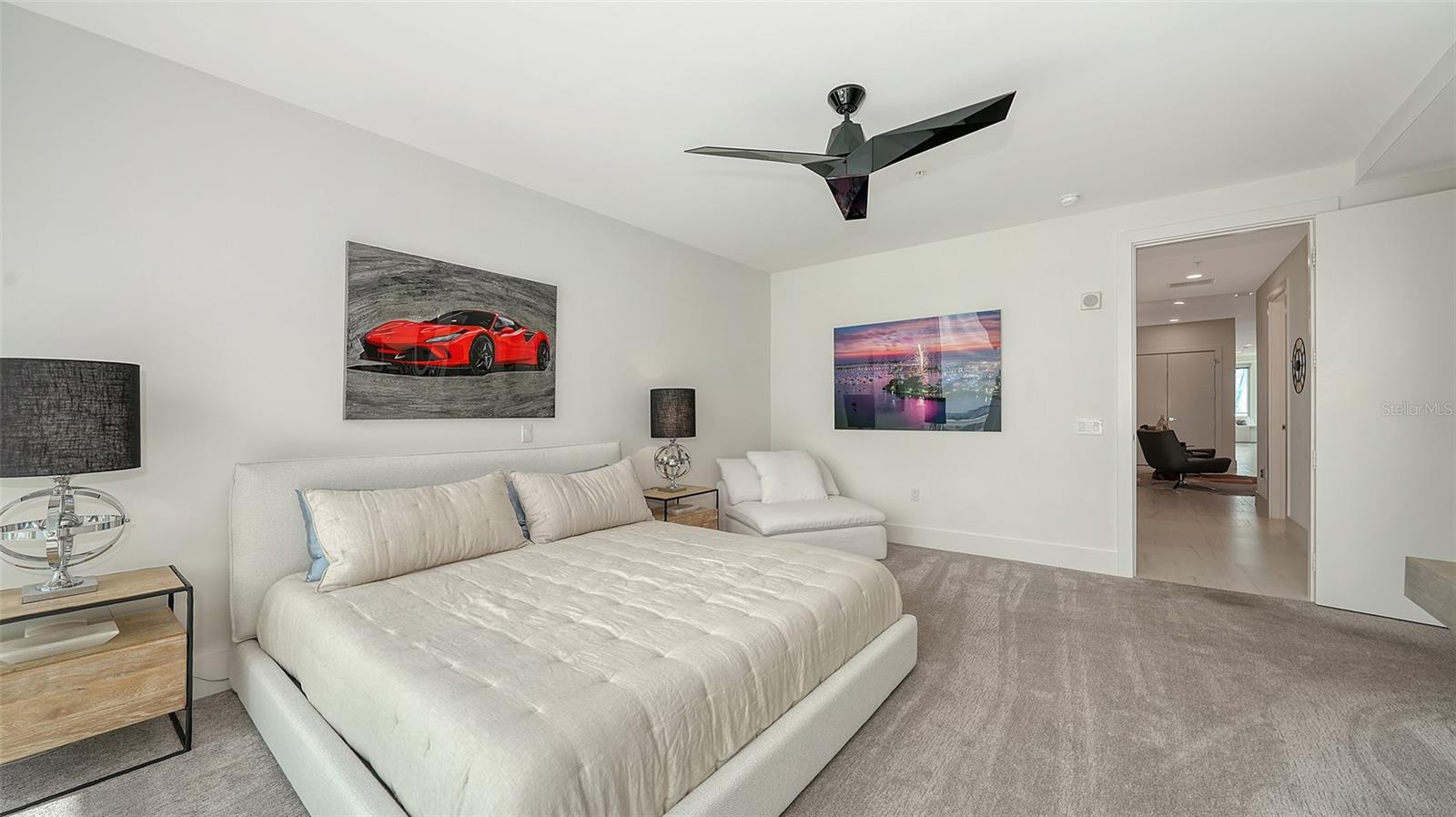 540 N TAMIAMI TRL #1702, SARASOTA, FL, 34236