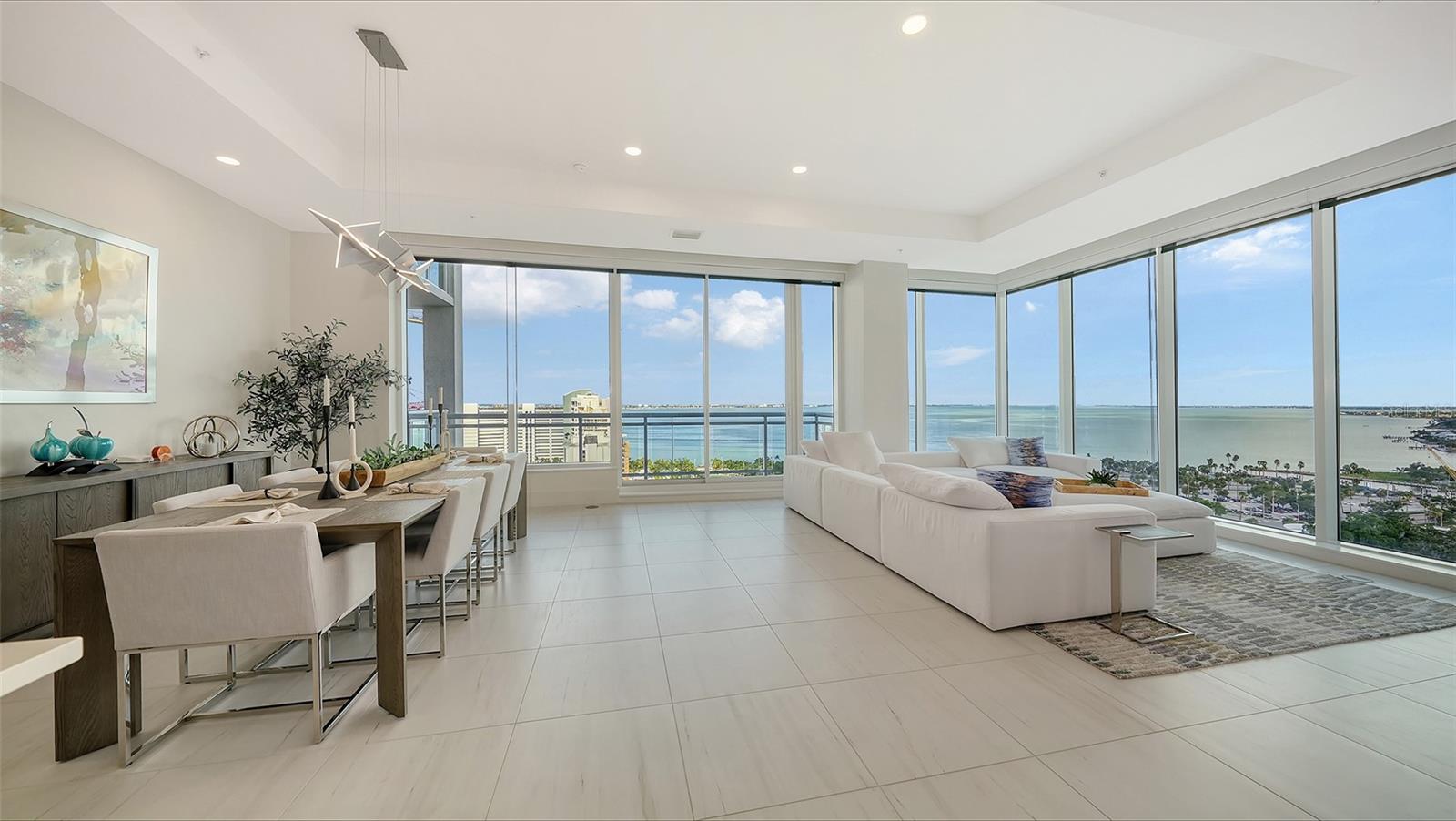 540 N TAMIAMI TRL #1702, SARASOTA, FL, 34236