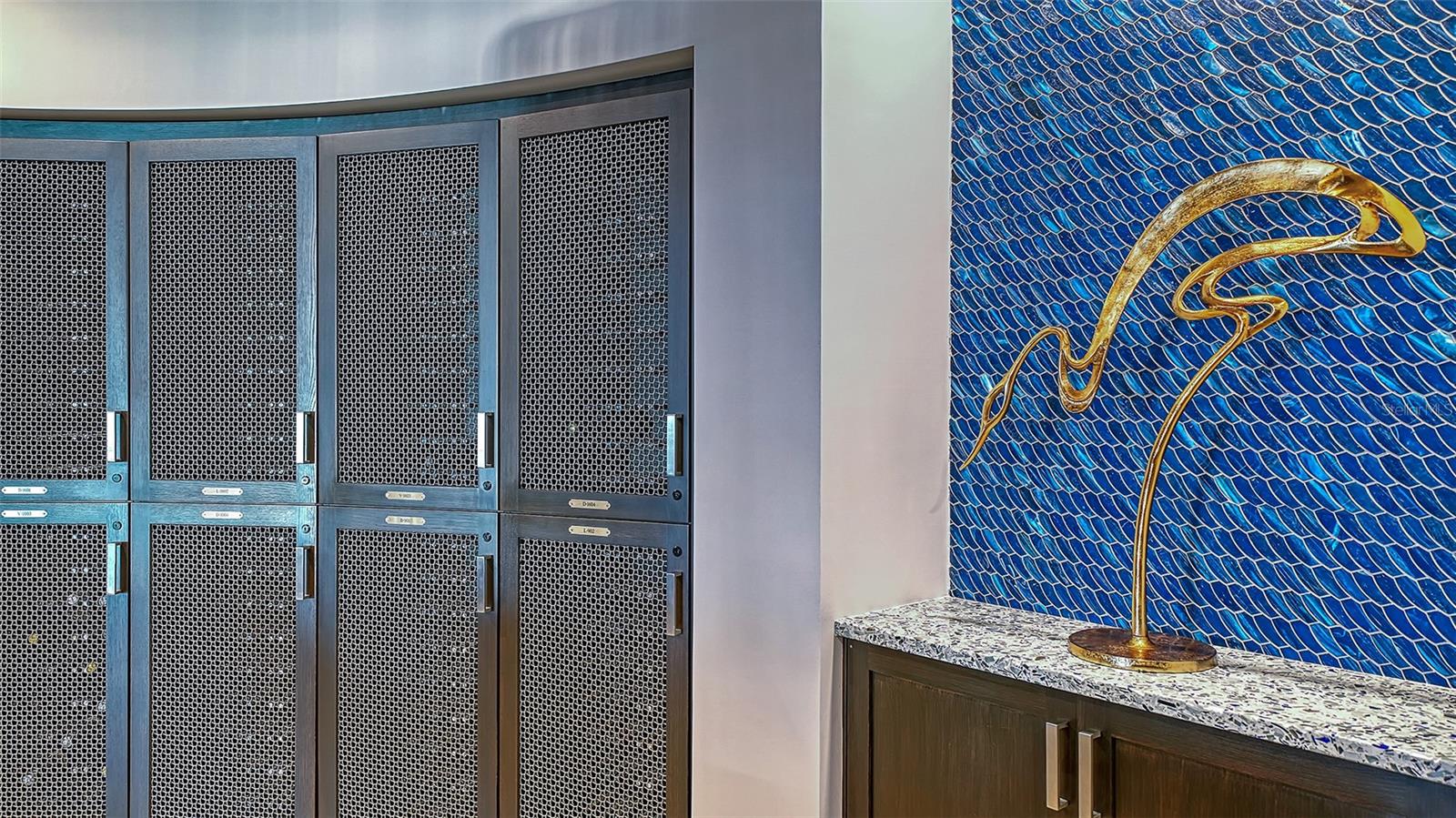 540 N TAMIAMI TRL #1702, SARASOTA, FL, 34236