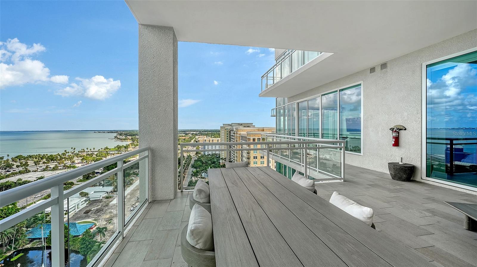 540 N TAMIAMI TRL #1702, SARASOTA, FL, 34236