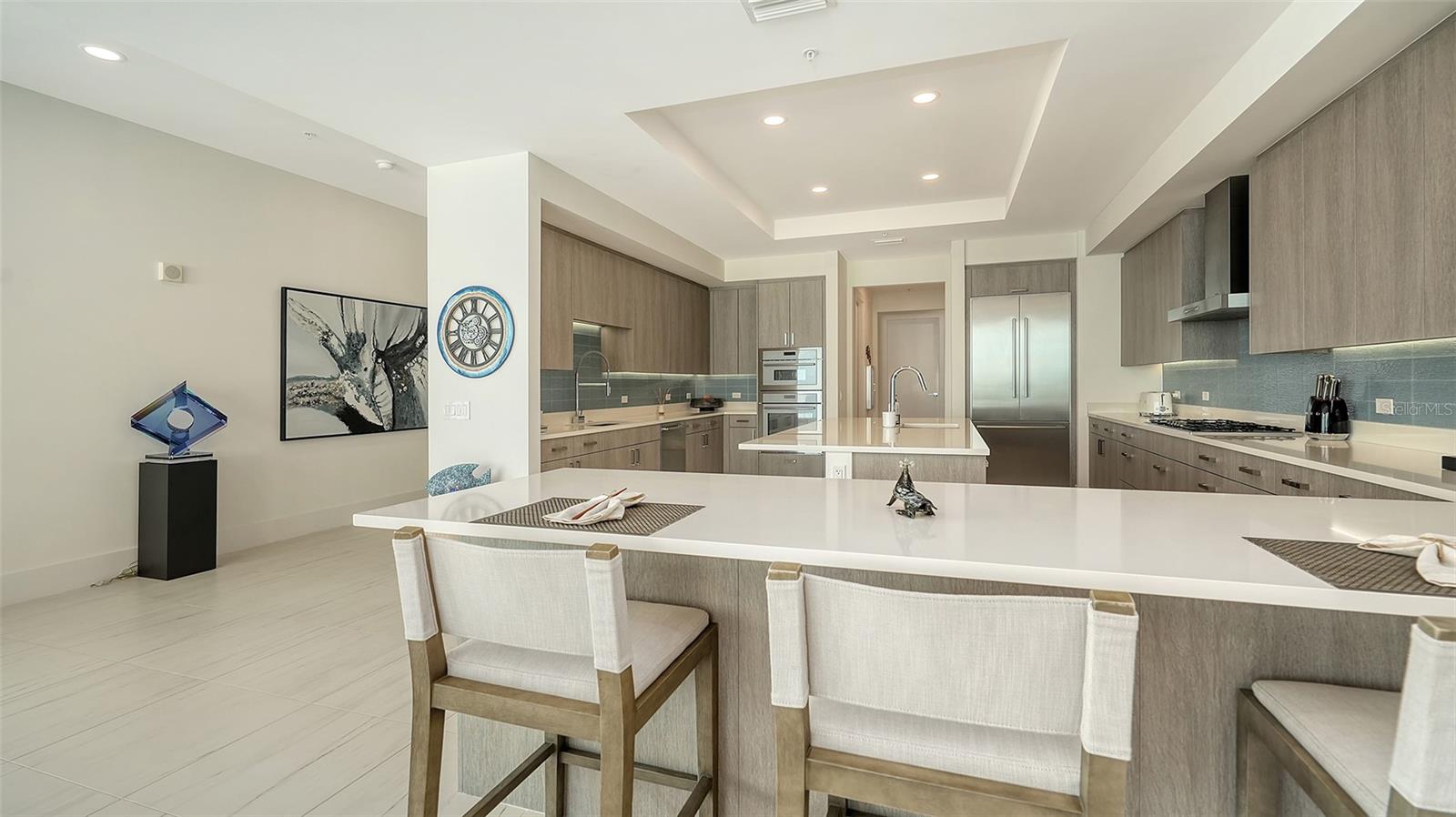 540 N TAMIAMI TRL #1702, SARASOTA, FL, 34236