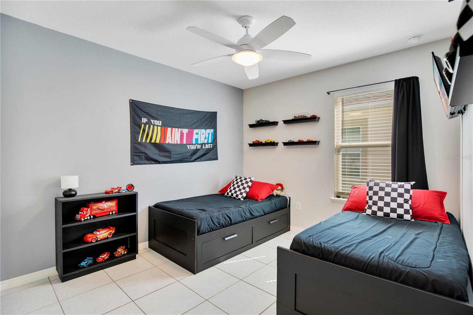 186 E FIESTA KEY LOOP, DELAND, FL, 32720