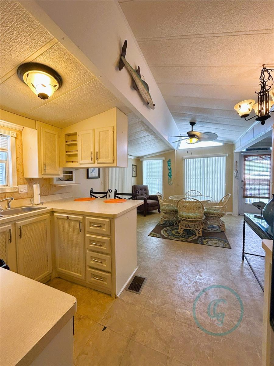 10701 S OCEAN DR #721, JENSEN BEACH, FL, 34957