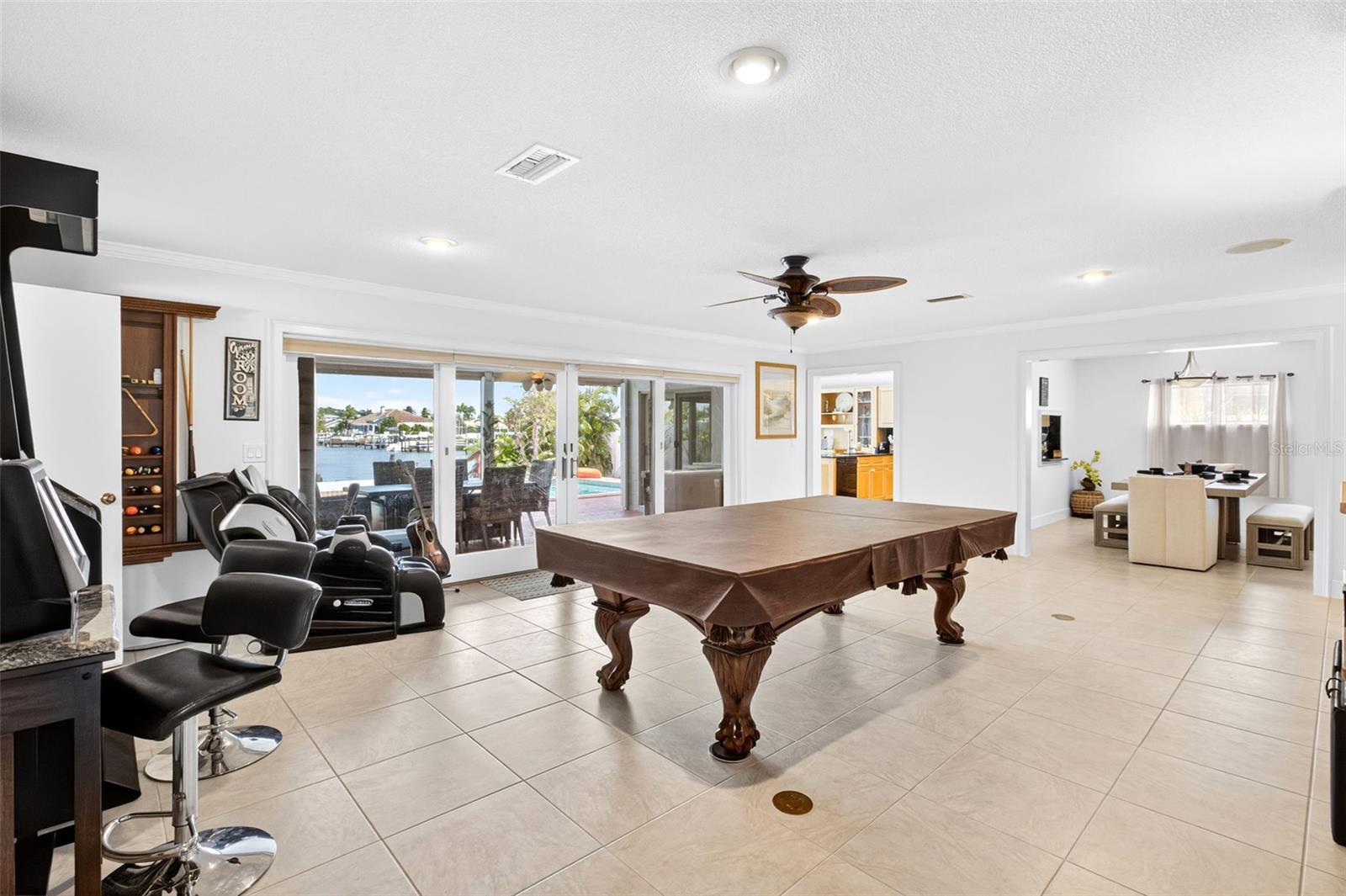 487 ISLAND WAY, CLEARWATER BEACH, FL, 33767